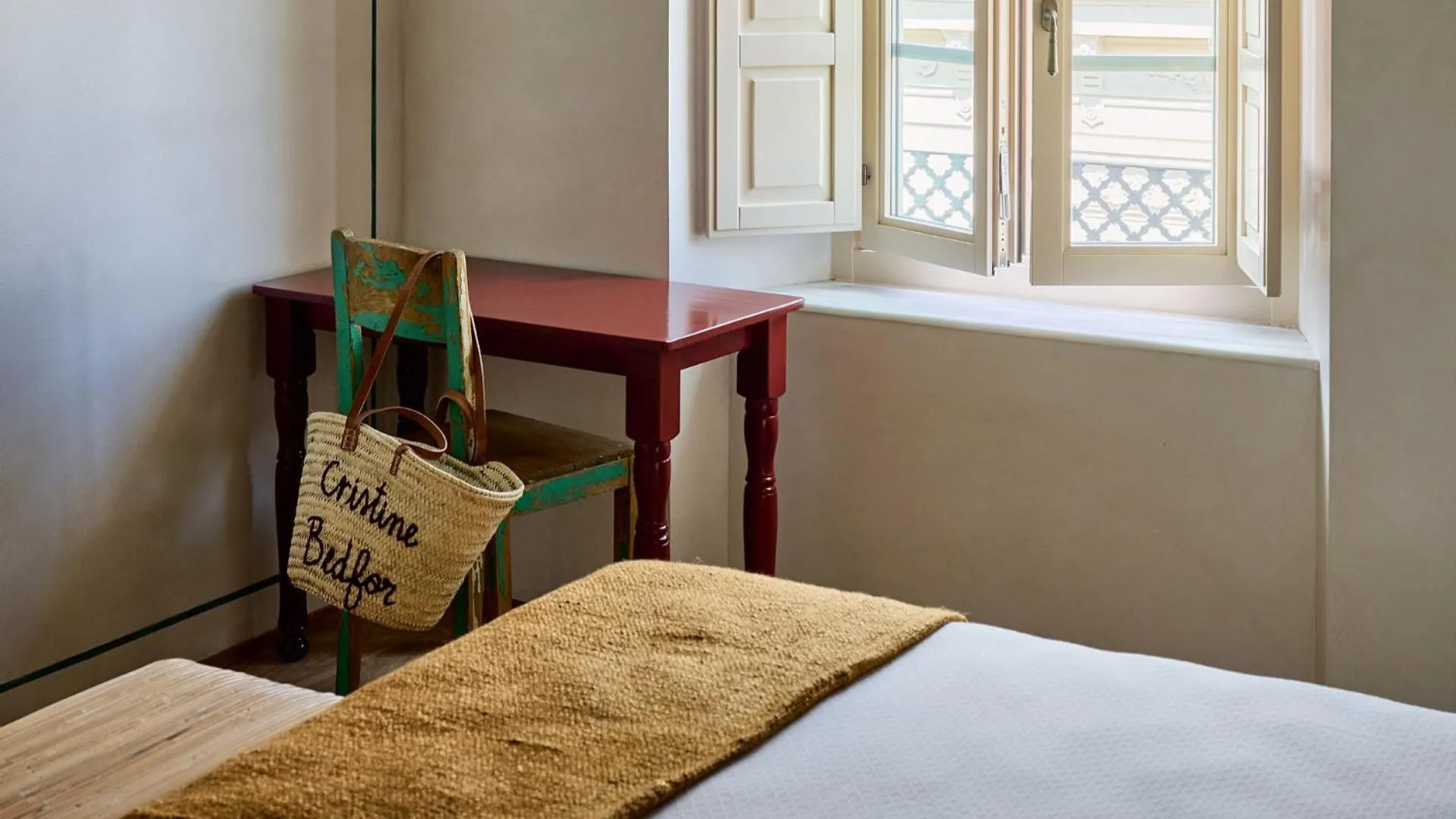 Cristine Bedfor Malaga Hotel